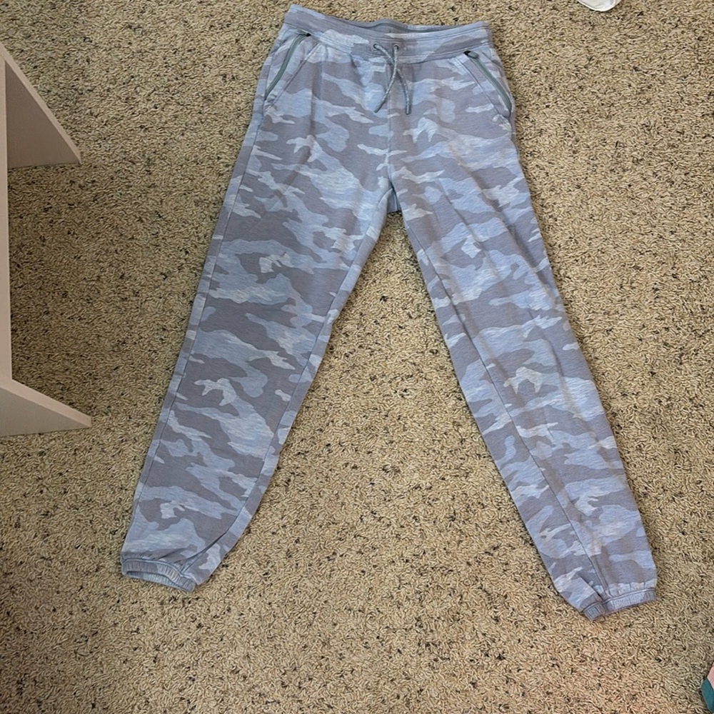 Never worn